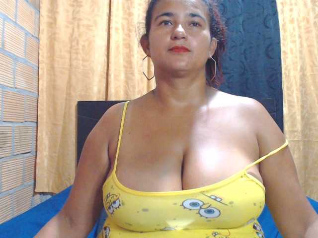 Снимки isabellegree I am a very hot latina woman willing everything for you without limits love